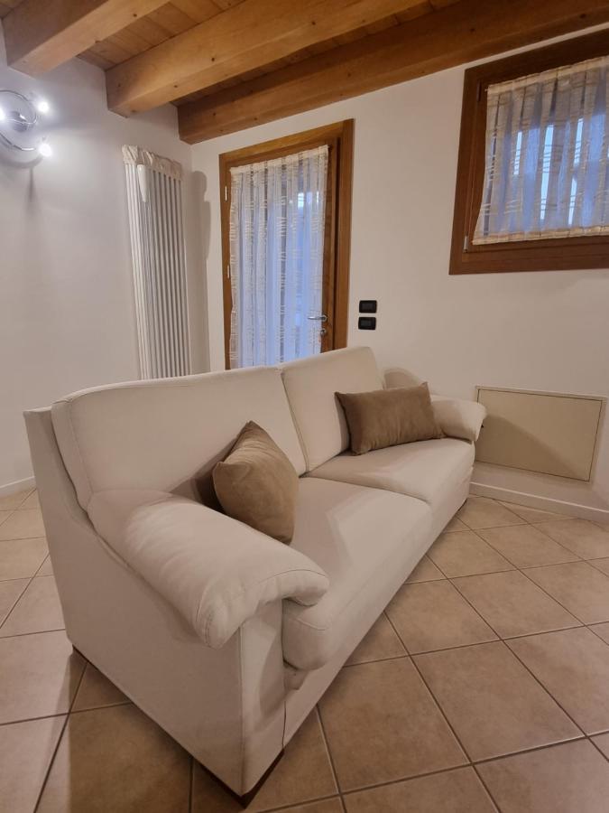 Appartement Eloisa E Abelardo à Pove del Grappa Extérieur photo