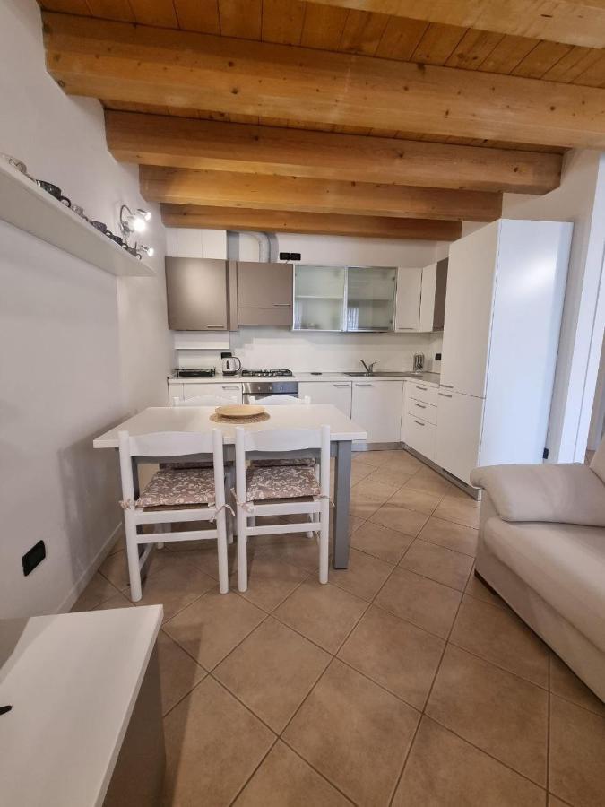Appartement Eloisa E Abelardo à Pove del Grappa Extérieur photo