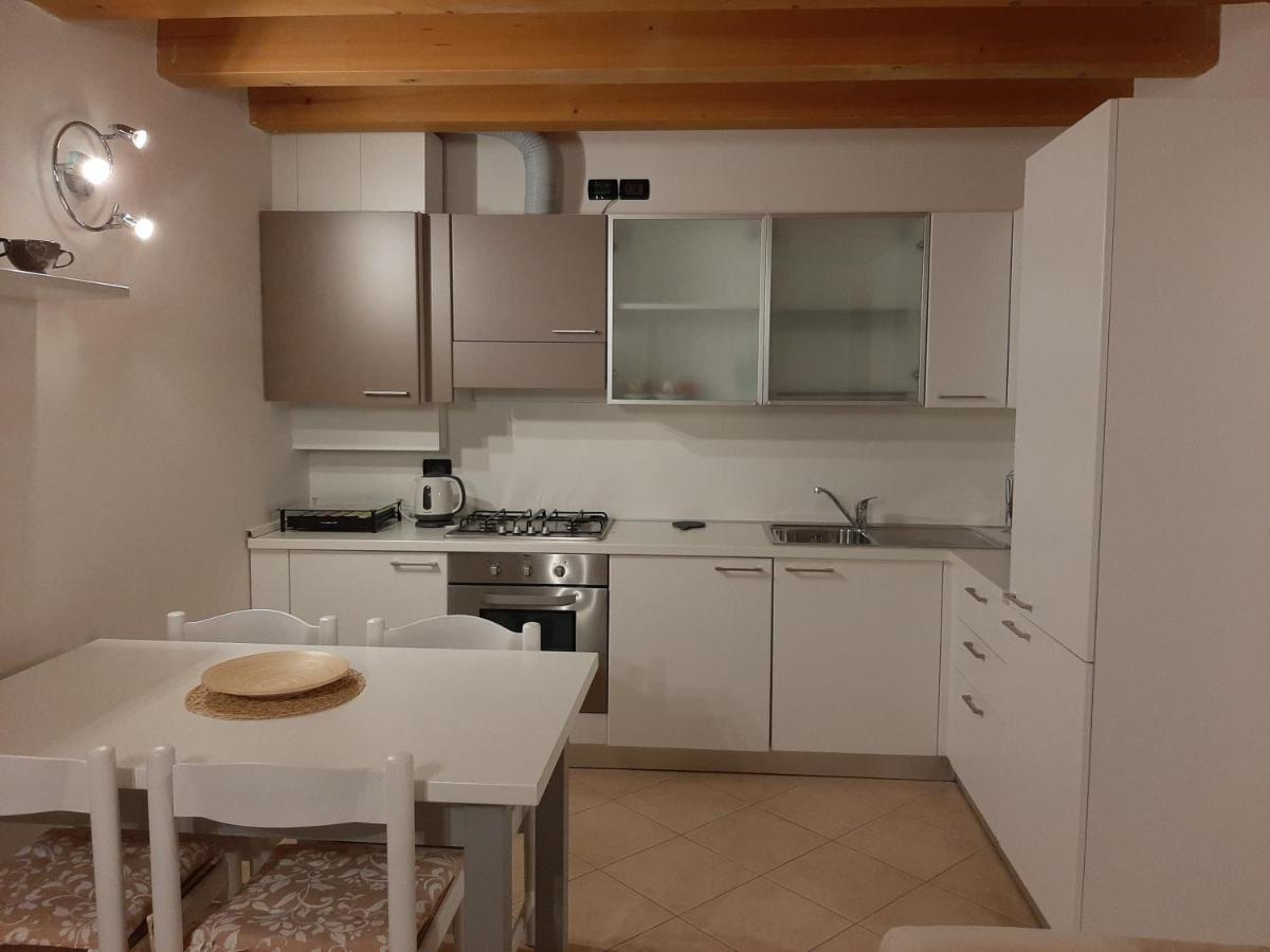 Appartement Eloisa E Abelardo à Pove del Grappa Extérieur photo